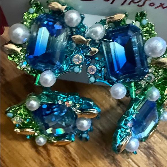 Betsey Johnson Mermaid Jewels Seaweed Stone Earrings New - Picture 4 of 4